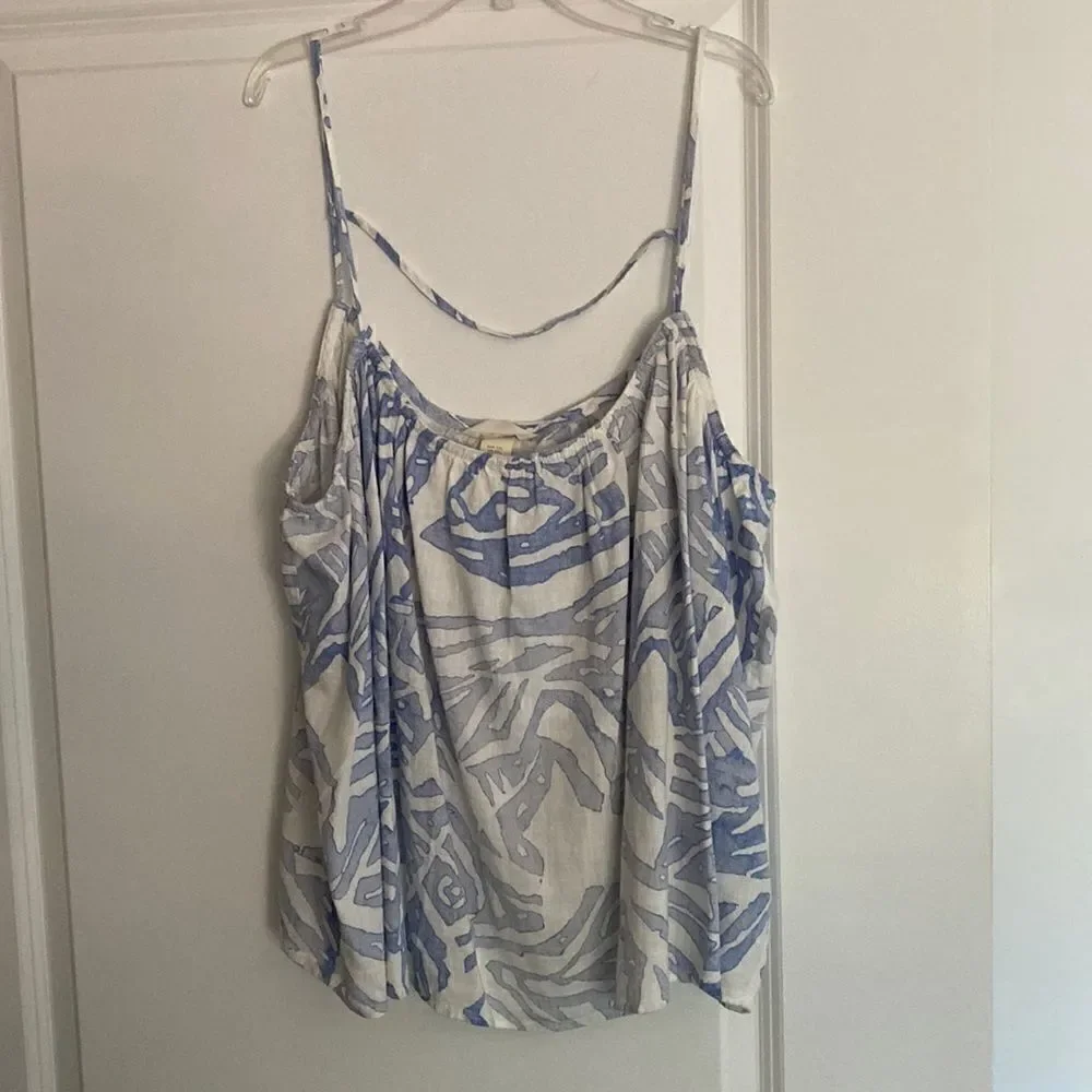 H&M Flowy Tank Top - Picture 1 of 6